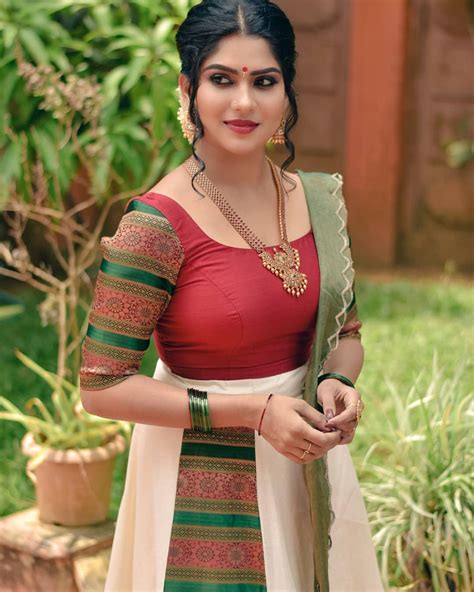 Malayalam Serial Actress Hot Photos Swasika Very Beautiful And