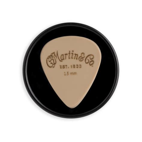Luxe By Martin Apex Pick Martin Guitar