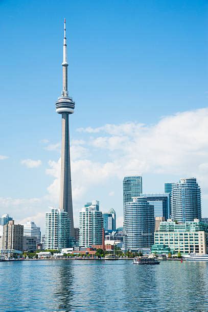 It's toronto's most extreme attraction! Cn Tower - Bilder und Stockfotos - iStock