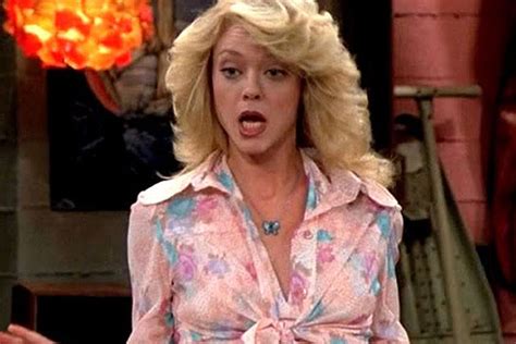 What A Scoop ‘that 70s Show Star Lisa Robin Kelly Cause Of Death