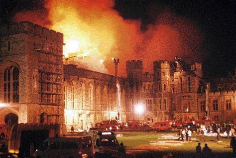 Si la plupart des salles ne sont pas ouvertes aux visiteurs, il est tout de même possible de se rendre dans les sublimes. The 20th Anniversary of the Windsor Castle Fire | Carolyn ...