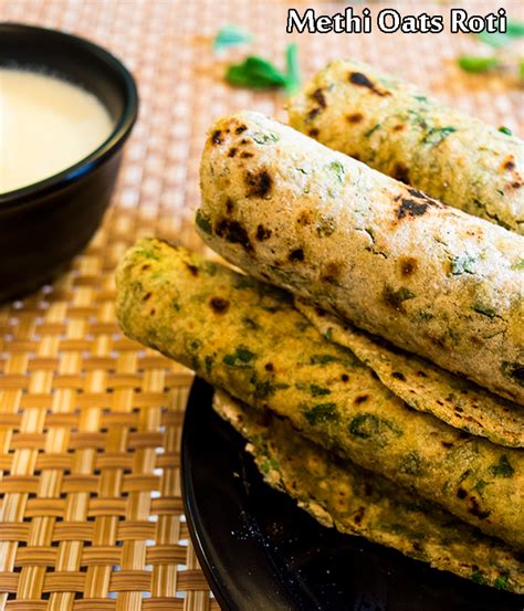 The egg whites and cottage cheese keep the calories low, but the protein high! Low Calorie : Methi Oats Roti Recipe - Boldsky.com