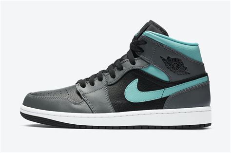 Share yours — take your best photo and share on instagram or twitter with the tag #airjordancollection. Air Jordan 1 Mid Black Grey Aqua Blue 554724-063 Release ...
