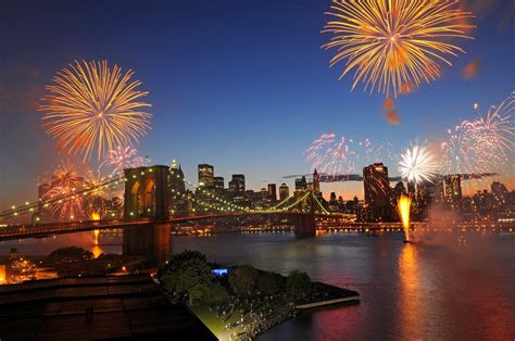 Celebration Brooklyn Bridge New York City Best Fireworks Brooklyn