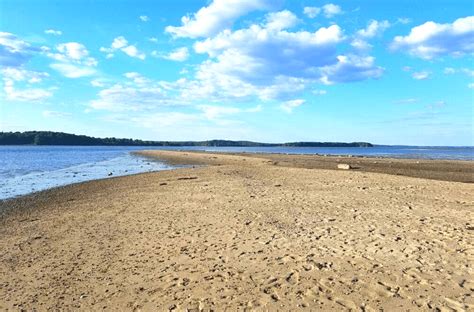10 Sandy Beaches Near Portland Maine 2022