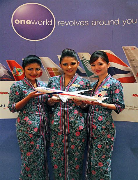Malaysia airlines owns two subsidiary airlines: Malaysia Airlines Confirms oneworld Alliance - Malaysia Asia