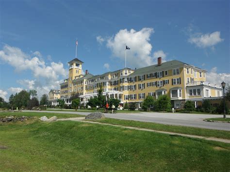 Mountain View Grand Whitefield Nh Huis