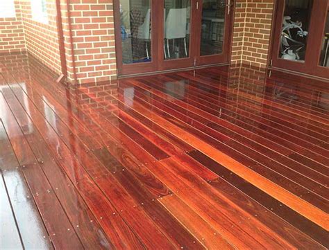 The main difference between stains and oils is that the stain provides a strong top layer that resists the elements, sunlight, and other forms of damage. Oil Based Deck Stain Drying Time | Home Design Ideas