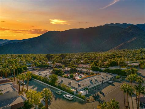 350 W Chino Canyon Rd, Palm Springs, CA 92262 - Assisted Living