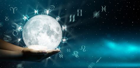 What Is A Pisces Moon And How It Influences Your Life Leadbystars