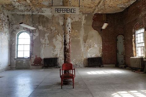 A Glimpse At The Creepy Interior Of The Ohio State Reformatory In