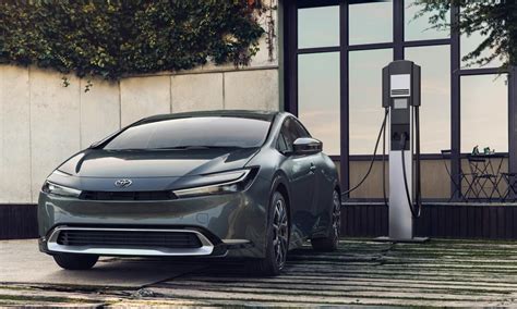 Toyotas 2023 Prius Prime Plug In Hybrid Gets Extended Range And A