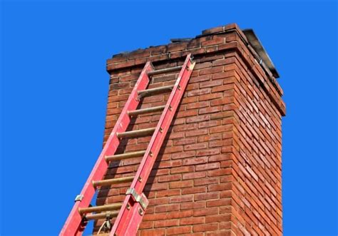 For a 10' chimney, that's an average cost of $600 to $1,000 and $1,000 to $2,000, respectively. Fireplace Repair and Chimney Repair (Estimated Cost )