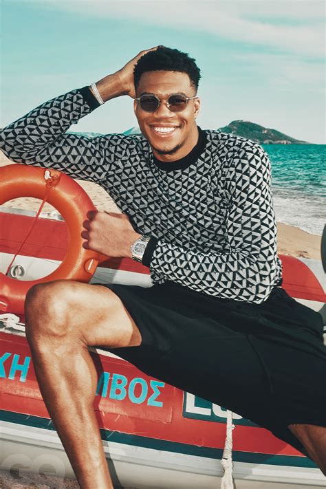 Is Giannis Antetokounmpo Engaged To His GF Mariah Calls Her His Wife