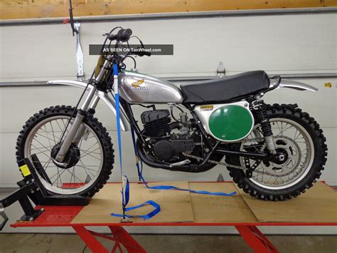I was hoping for a little more response to my questions about my '97 cr250 but this thread helped me a lot!! 1974 Honda cr250 elsinore