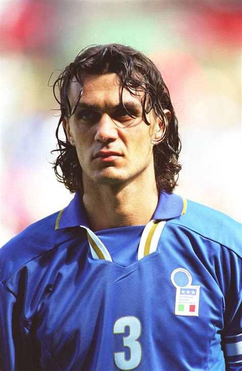 Ac milan great paolo maldini admitted on tuesday he is unsure if he will still be. Paolo Maldini | Sepak bola, Legenda