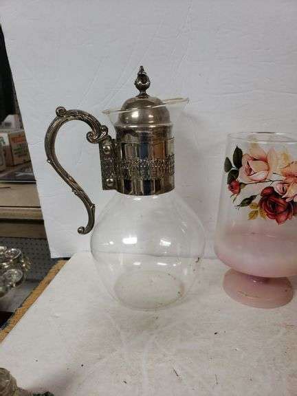 Assorted Glass And Ceramic Lot Trice Auctions