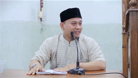 Muhammad zulfahmi khairuddin (born 20 october 1991) is a malaysian motorcycle racer. Apakah Nabi Khaidir Masih Hidup? - Ustadz Muhajir ...