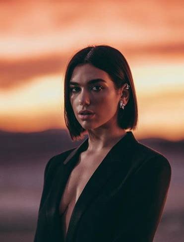 Before winning best pop vocal album. Dua Lipa Is the New Face of YSL Fragrance | Short hair ...