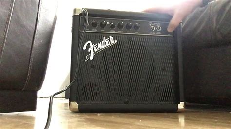 1990s Fender 38 Watt Frontman Pr 241 Combo Amp Youtube
