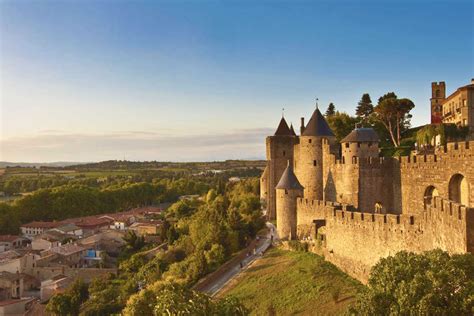 Carcassonne is a french fortified city in the department of aude, in the region of occitanie. Book cheap flights to Carcassonne | BudgetAir Canada