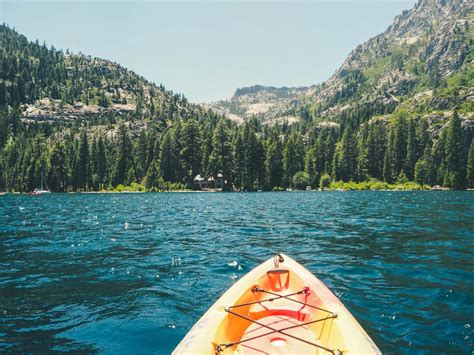 The 11 Best Boating Lakes In California