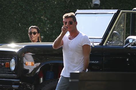 1,270,998 likes · 1,324 talking about this. Simon Cowell Drives Around In a Ford Bronco | Celebrity ...