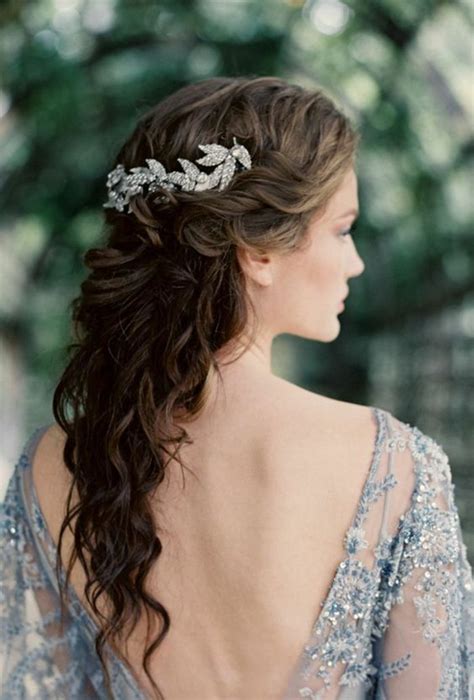 28 Beautiful Hairstyles For Long Hair To Try Now This Year