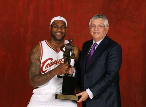 The 10 Youngest And 10 Oldest Mvps In Nba History Fadeaway World