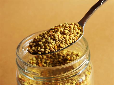 The Health Benefits Of Bee Pollen Are Actually Pretty Surprising