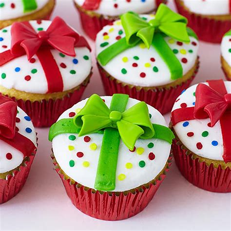 Christmas Present Cupcakes The Cake Blog