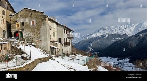 Italylombardyretiche Alpscamonica Valleyadamello Regional Park