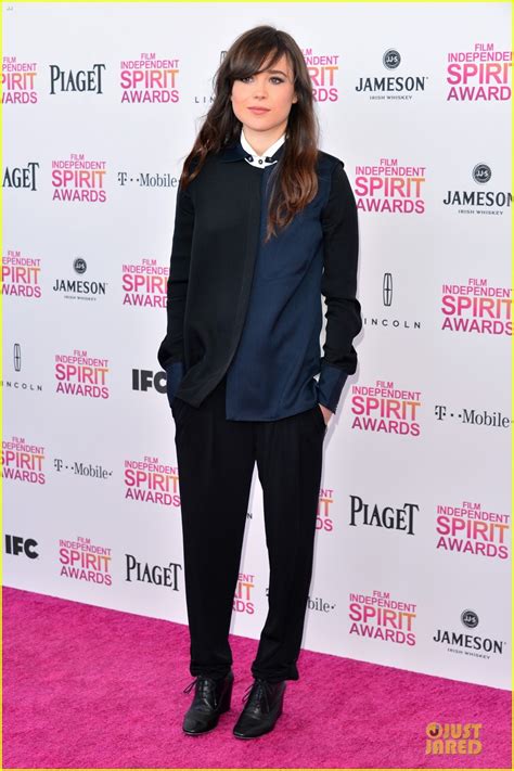 Ellen Page And Linda Cardellini Independent Spirit Awards 2013 Photo
