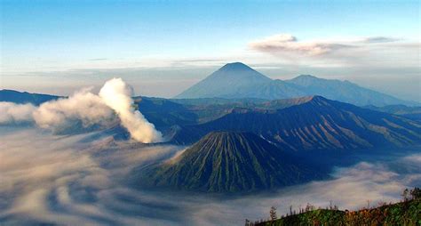16 Keindahan Alam Indonesia Terbaik Dan Menakjubkan