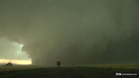 Largest Tornado In History Ef Up Close El Reno Ok May