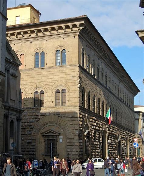 70 Palazzo Rucellai Florence Italy Leon Battista Alberti