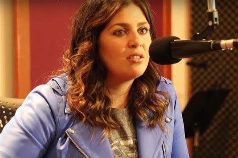 Lady Antebellums Hillary Scott Reacts To Princes Death