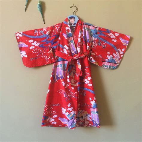 Childs vintage kimono / japanese kinomo. vintage childs robe. | Etsy | Vintage kimono, Vintage ...