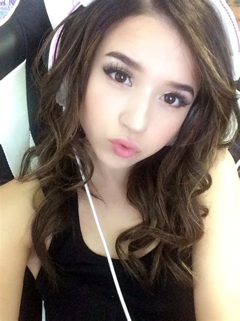 Pokimane On Twitter Back From Blizzcon D Wlt08ikvf2