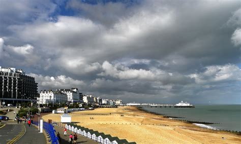 Media in category eastbourne beach. Eastbourne Beach - Photo "the beach of Eastbourne, still ...