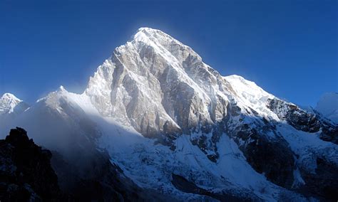 Everest Is It Right To Go Back To The Top World News The Guardian