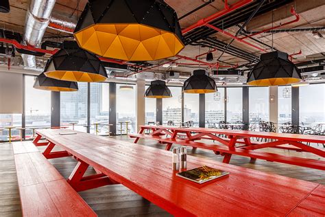 From pc magazine to av comparatives, professionals know and trust avast antivirus software. A Tour of Avast's New Modern Headquarters in Prague ...