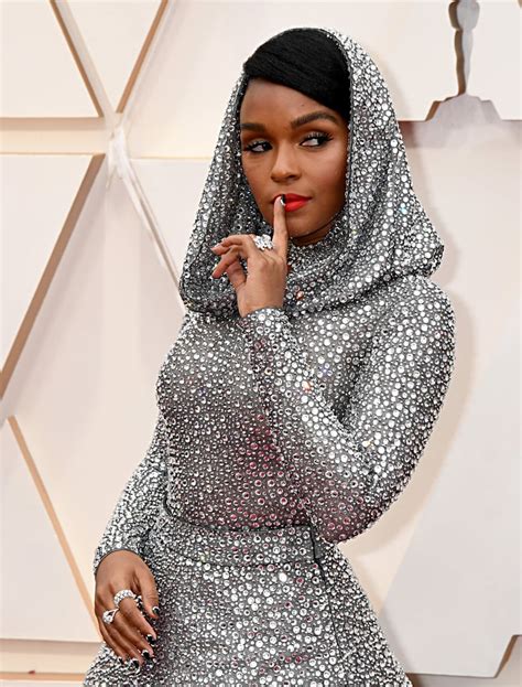 Janelle Mon E S Reverse French Manicure At The Oscars Popsugar