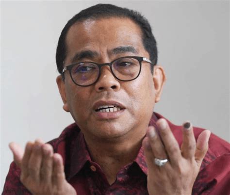 In malaysia, only the ydp agong can proclaim an emergency. MP: Agong's Refusal to Declare Emergency a Slap in ...