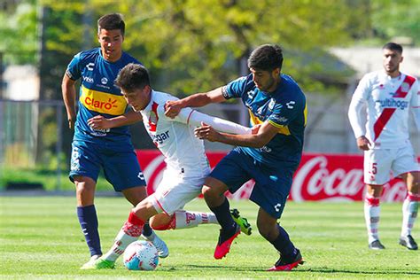 Curicó unido have a poor record of 4 consecutive away losses in primera division. Everton goleó a Curico Unido y ratifica su alza futbolística | Everforever.cl