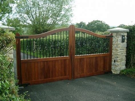 Check spelling or type a new query. 10 Best Entrance Gate Designs With Pictures In India