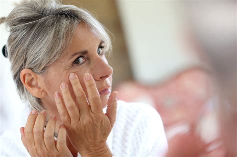 Menopause And Itchy Skin Tips And Advice Green People Uk