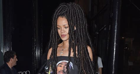 Rihanna Debuts Long Dreadlocks After Paris Fashion Week Trip Rihanna Just Jared Celebrity