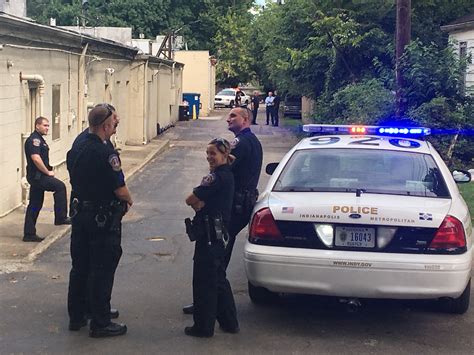 Police investigate 4th armed robbery in south Broad Ripple in 2 weeks