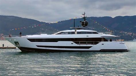 Ferretti Custom Line Launches Project 120 Yacht Harbour
